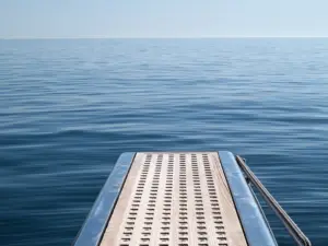 Estadia 24h a Bordo: Luxo e Pernoita no Mar