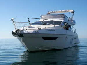 Azimut 47