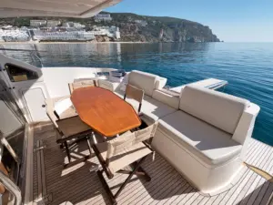 Azimut 47